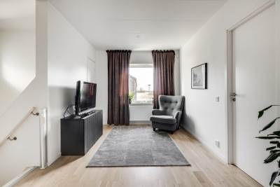  Gustav Arnes gata 12