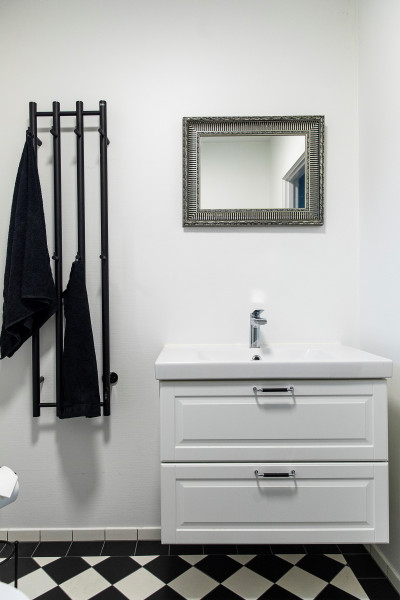  Farhultsvägen 381-7