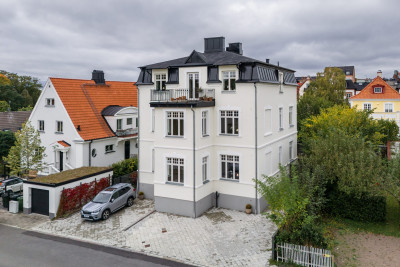  Michael Löfmans gata 3