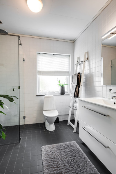 Landåvägen 25