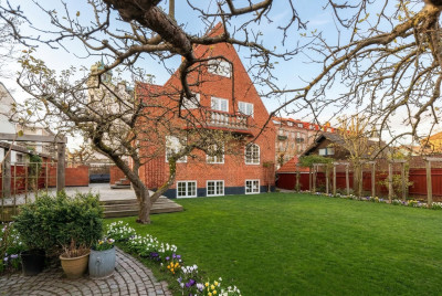  Karl X Gustavs gata 31