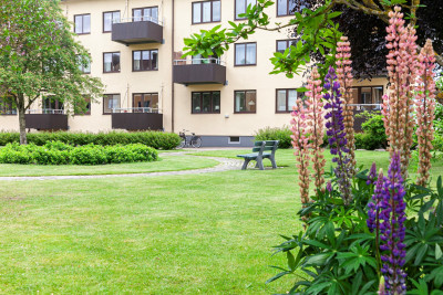 Ute 1 Åsbogatan 33B